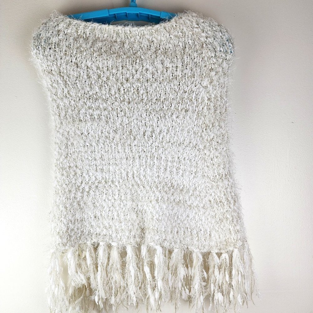 Simply Noelle Pearl Colored Fringed Wrap NWT